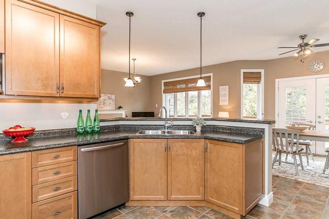 62 Red Oak Cres, House detached with 3 bedrooms, 2 bathrooms and 8 parking in Oro Medonte ON | Image 34