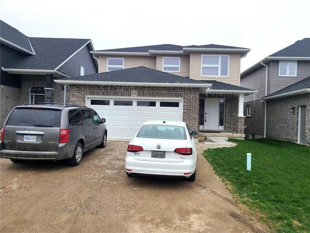 912 Downing Dr, House detached with 3 bedrooms, 5 bathrooms and 6 parking in Woodstock ON | Image 1