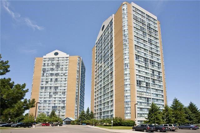201 - 25 Trailwood Dr, Condo with 2 bedrooms, 2 bathrooms and 1 parking in Mississauga ON | Image 1