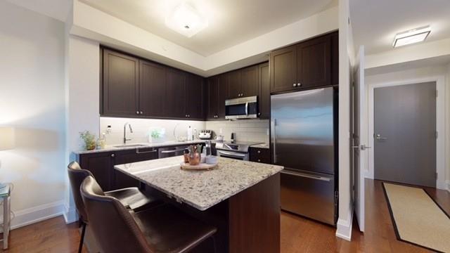 330 - 1 Old Mill Dr, Condo with 2 bedrooms, 2 bathrooms and 1 parking in Toronto ON | Image 18