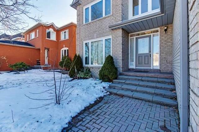 267 Hoover Dr, House detached with 4 bedrooms, 3 bathrooms and 6 parking in Pickering ON | Image 12
