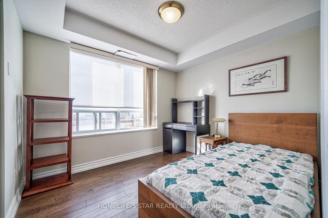905 - 2 Clairtrell Rd, Condo with 3 bedrooms, 2 bathrooms and 1 parking in Toronto ON | Image 16