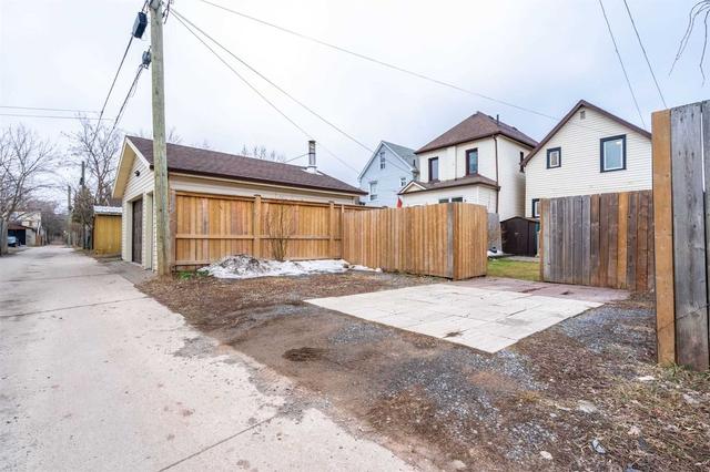 186 Rosslyn Ave N, House detached with 3 bedrooms, 2 bathrooms and 2 parking in Hamilton ON | Image 35