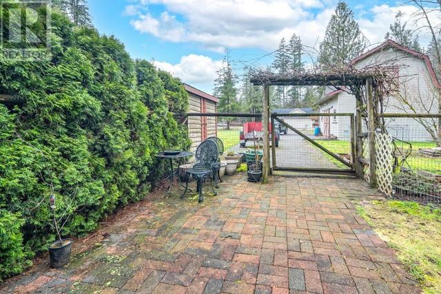 25345 Hilland Avenue, House detached with 3 bedrooms, 2 bathrooms and 6 parking in Maple Ridge BC | Image 27