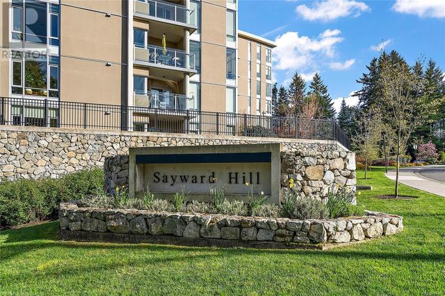 804 - 5388 Hill Rise Terr, Condo with 2 bedrooms, 2 bathrooms and 2 parking in Saanich BC | Image 57