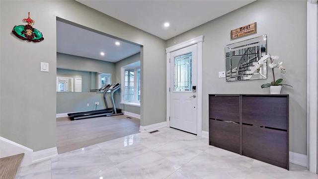4112 Deer Run Crt, House detached with 4 bedrooms, 5 bathrooms and 4 parking in Mississauga ON | Image 5