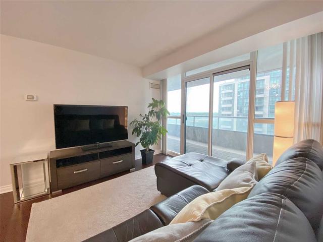 1907 - 23 Hollywood Ave, Condo with 2 bedrooms, 2 bathrooms and 1 parking in Toronto ON | Image 13