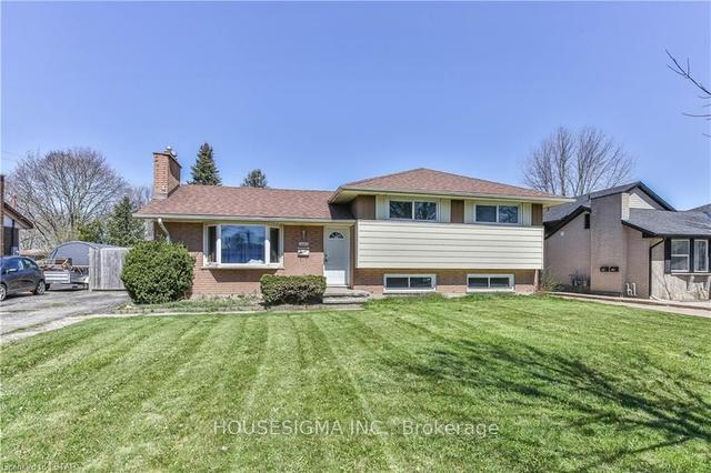 1563 Nairn Ave, House detached with 3 bedrooms, 2 bathrooms and 4 parking in London ON | Image 1