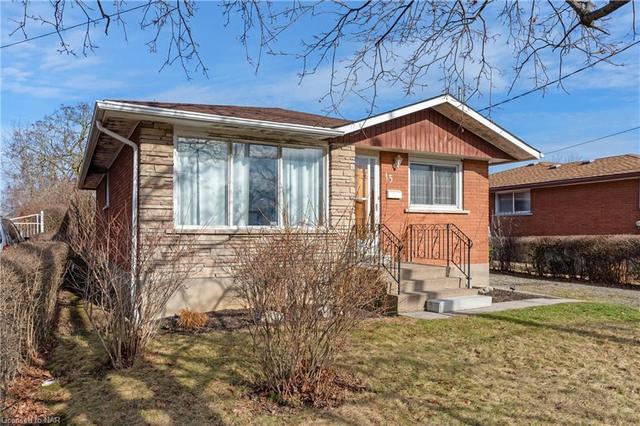 15 Cecil Street, House detached with 3 bedrooms, 1 bathrooms and 4 parking in St. Catharines ON | Image 8