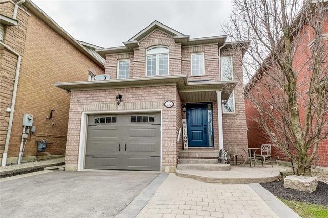 132 Beaverbrook Cres, House detached with 3 bedrooms, 3 bathrooms and 3 parking in Vaughan ON | Image 1