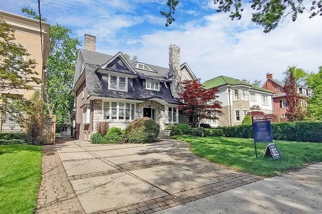 28 Dunvegan Rd, House detached with 8 bedrooms, 6 bathrooms and 5 parking in Toronto ON | Image 23