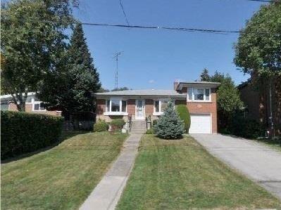 176 Cocksfield Ave, House detached with 3 bedrooms, 2 bathrooms and 2 parking in Toronto ON | Image 1