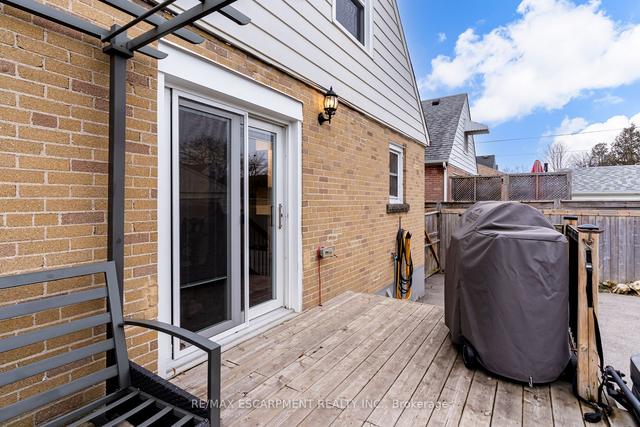 144 Taylor Ave, House detached with 3 bedrooms, 2 bathrooms and 7 parking in Hamilton ON | Image 28