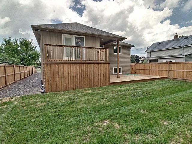 1459 Exmouth St, House detached with 3 bedrooms, 3 bathrooms and 6 parking in Sarnia ON | Image 14