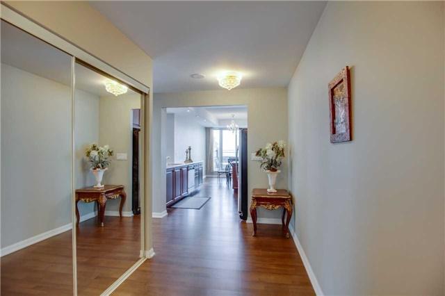 1903 - 628 Fleet St W, Condo with 2 bedrooms, 2 bathrooms and 1 parking in Toronto ON | Image 7