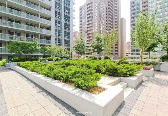 1611 - 761 Bay St, Condo with 1 bedrooms, 1 bathrooms and 1 parking in Toronto ON | Image 20