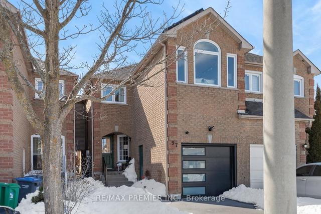 97 Lent Cres, House attached with 3 bedrooms, 3 bathrooms and 2 parking in Brampton ON | Image 12