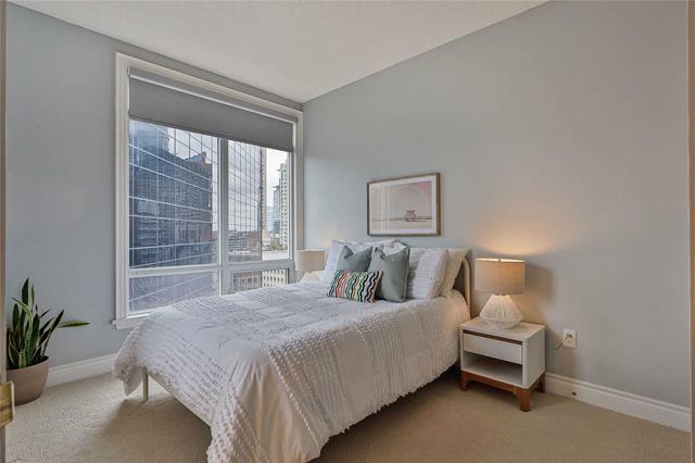 1711 - 100 Hayden St, Condo with 2 bedrooms, 2 bathrooms and 1 parking in Toronto ON | Image 17