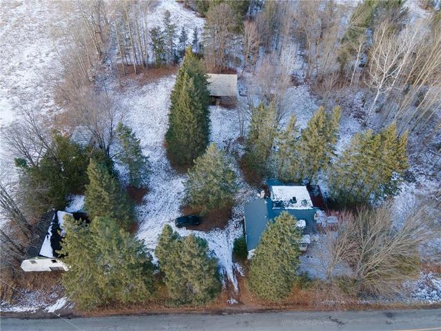 1246 Woito Station Road, House detached with 4 bedrooms, 2 bathrooms and 10 parking in Laurentian Valley ON | Image 2