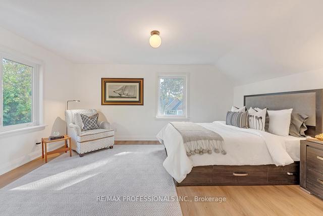 9 Hilldowntree Rd, House detached with 4 bedrooms, 3 bathrooms and 6 parking in Toronto ON | Image 19