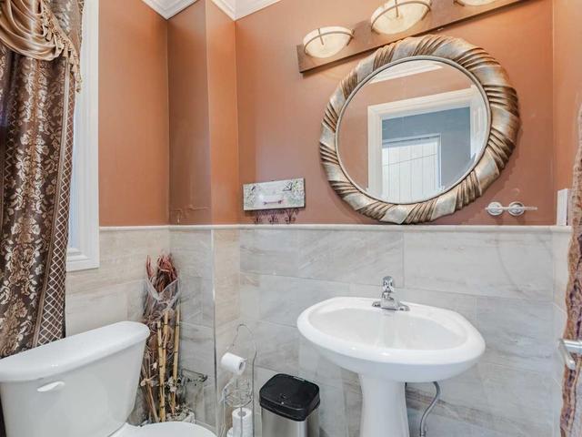 1087 Weston Rd, House attached with 3 bedrooms, 3 bathrooms and 2 parking in Toronto ON | Image 14