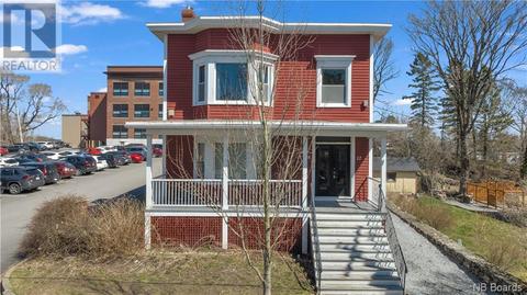 12 - 14 Brunswick Place, House detached with 6 bedrooms, 2 bathrooms and null parking in Saint John NB | Card Image