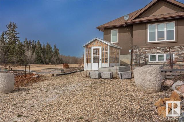 49330 Rge Rd 260, House detached with 5 bedrooms, 5 bathrooms and null parking in Leduc County AB | Image 6