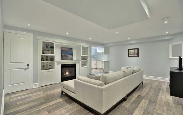 118 Forbes Terr, House detached with 4 bedrooms, 5 bathrooms and 4 parking in Milton ON | Image 21