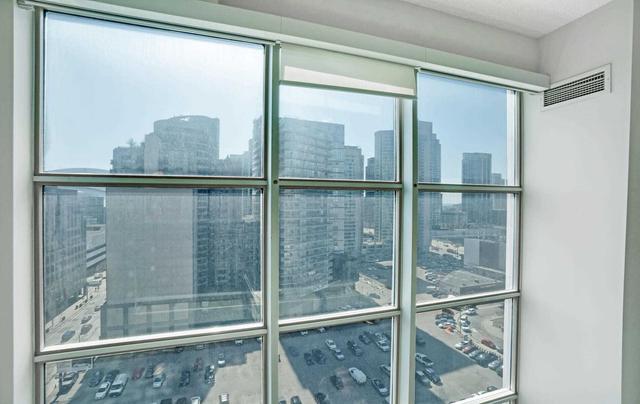 lph18 - 36 Blue Jays Way, Condo with 2 bedrooms, 2 bathrooms and 0 parking in Toronto ON | Image 19