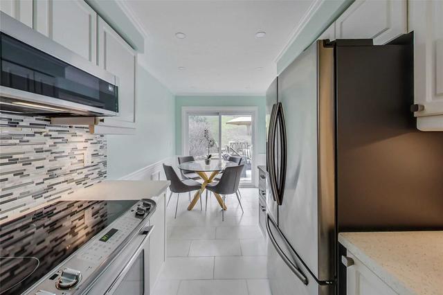 3223 High Springs Cres, House semidetached with 3 bedrooms, 4 bathrooms and 6 parking in Mississauga ON | Image 8