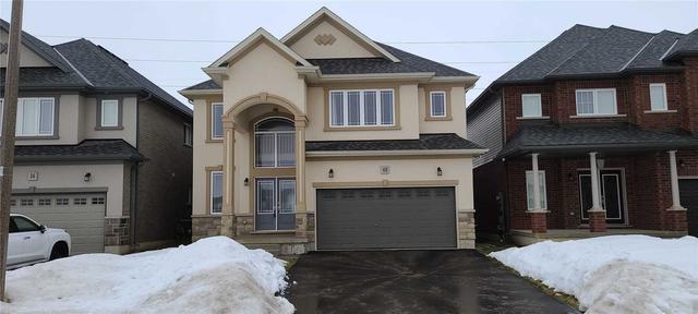 40 Dolomiti Crt, House detached with 4 bedrooms, 3 bathrooms and 4 parking in Hamilton ON | Image 1