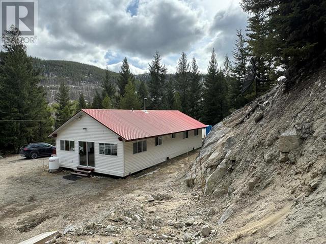 4288 Princeton Summerland Road, House detached with 3 bedrooms, 1 bathrooms and null parking in Okanagan Similkameen H BC | Image 32