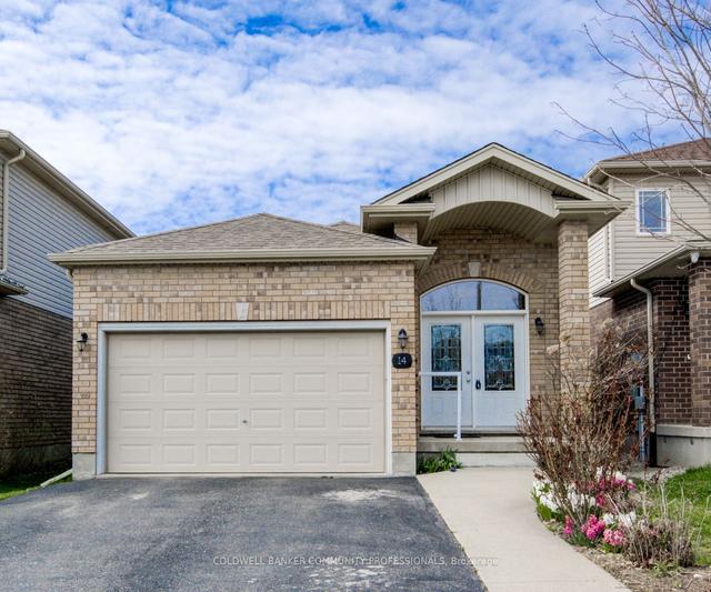14 Wideman Blvd, House detached with 2 bedrooms, 2 bathrooms and 3.5 parking in Guelph ON | Image 1