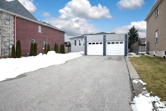 85 Bond Cres, House detached with 3 bedrooms, 4 bathrooms and 8 parking in Richmond Hill ON | Image 12