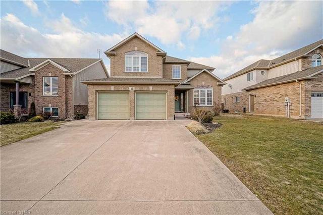 15 Damson St, House detached with 3 bedrooms, 3 bathrooms and 6 parking in St. Catharines ON | Image 1