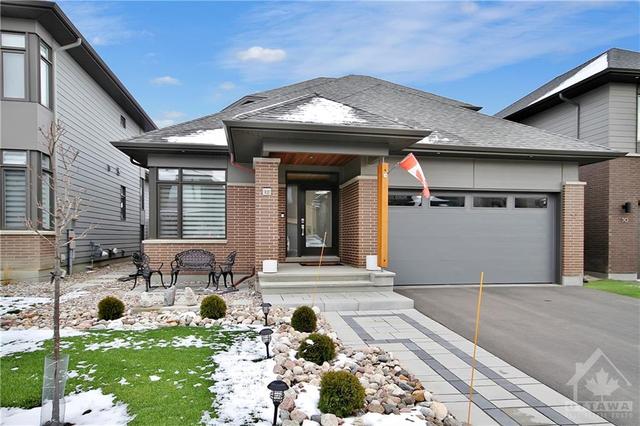 52 Hubble Heights, House detached with 3 bedrooms, 4 bathrooms and 4 parking in Ottawa ON | Card Image
