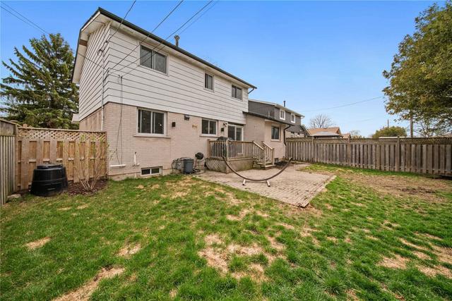 1434 Parkham Cres, House detached with 3 bedrooms, 3 bathrooms and 5 parking in Pickering ON | Image 30