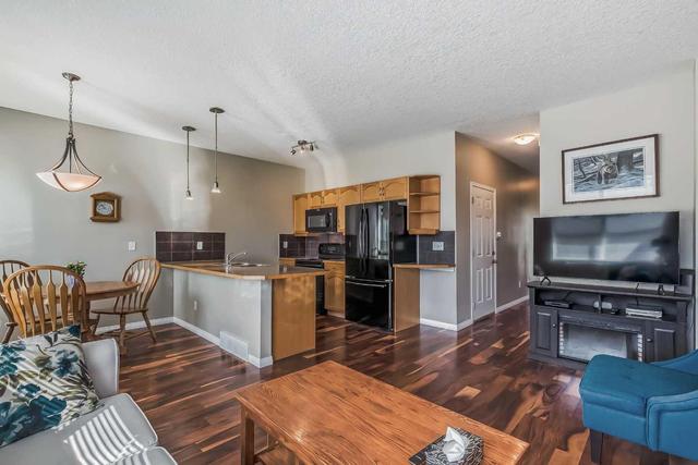 10 Everridge Gardens Sw, Home with 2 bedrooms, 2 bathrooms and 2 parking in Calgary AB | Image 14
