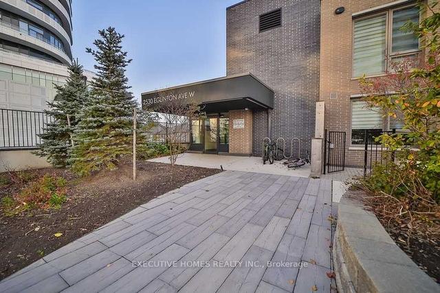 106 - 2530 Eglinton Ave W, Townhouse with 3 bedrooms, 3 bathrooms and 1 parking in Toronto ON | Image 1