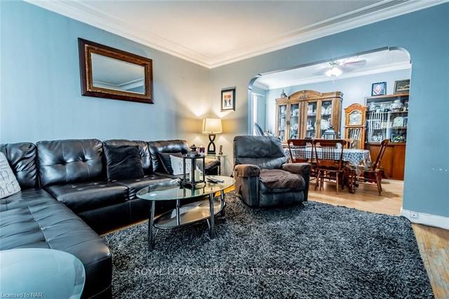 21 Augusta Ave, House detached with 3 bedrooms, 2 bathrooms and 5 parking in St. Catharines ON | Image 23