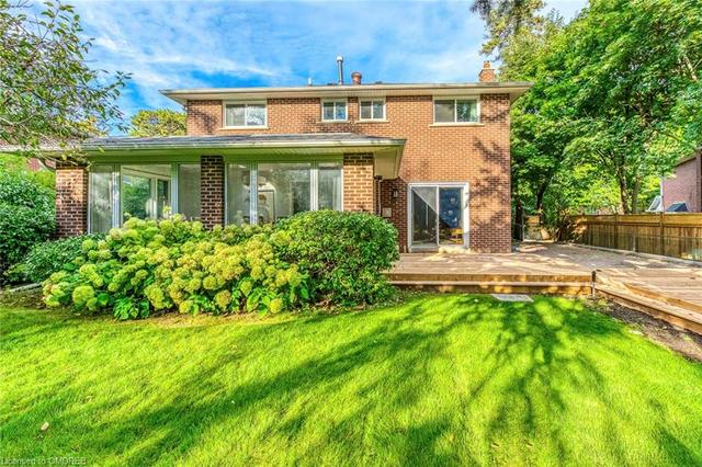 84 Chancery Lane E, House detached with 4 bedrooms, 2 bathrooms and 4 parking in Oakville ON | Image 46