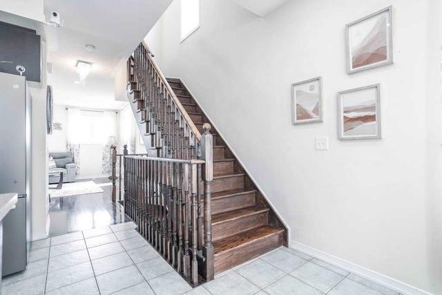 60 Soccavo Cres, Townhouse with 3 bedrooms, 4 bathrooms and 2 parking in Brampton ON | Image 21