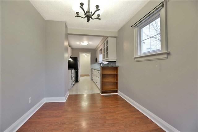 88 Carleton St N, House detached with 3 bedrooms, 2 bathrooms and 1 parking in Thorold ON | Image 5