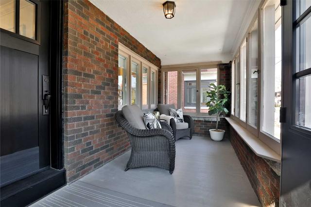 44 Humber Tr, House detached with 3 bedrooms, 2 bathrooms and 5 parking in Toronto ON | Image 31