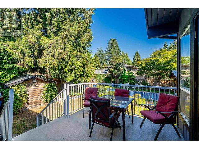 1372 Lennox Street, House detached with 5 bedrooms, 3 bathrooms and 5 parking in North Vancouver BC | Image 30