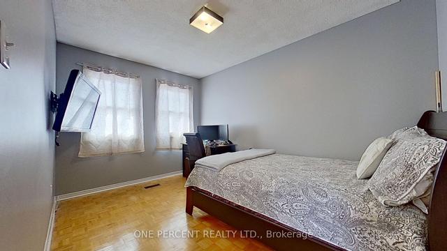 25 Charcoal Dr, House detached with 3 bedrooms, 4 bathrooms and 5 parking in Toronto ON | Image 19