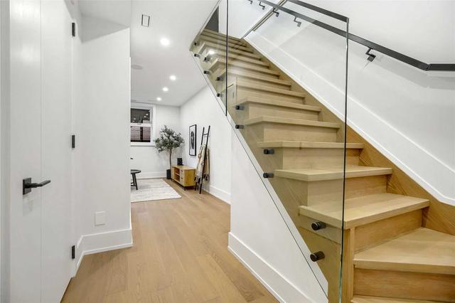 302a Cosburn Ave, House semidetached with 3 bedrooms, 4 bathrooms and 3 parking in Toronto ON | Image 24