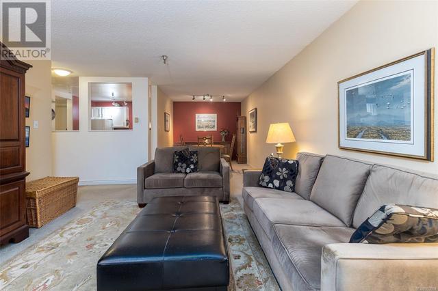 105 - 505 Cook St, Condo with 2 bedrooms, 2 bathrooms and 1 parking in Victoria BC | Image 3