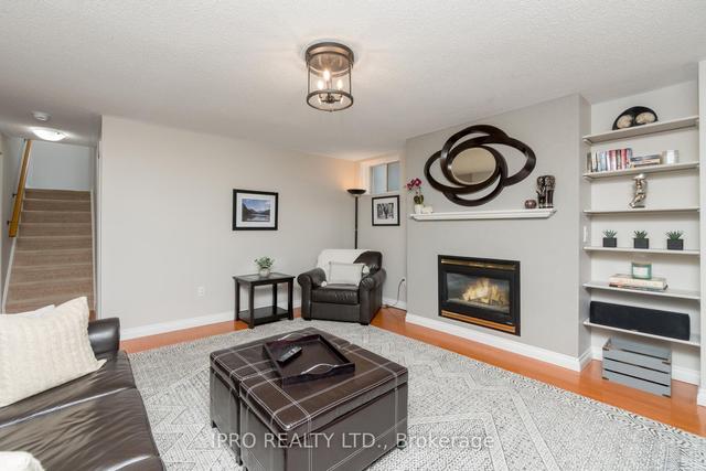 85 Springview Dr, House detached with 2 bedrooms, 2 bathrooms and 3 parking in Brampton ON | Image 5