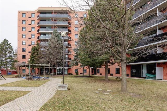 702 - 9 Bonheur Court, Condo with 2 bedrooms, 1 bathrooms and 1 parking in Brantford ON | Image 32